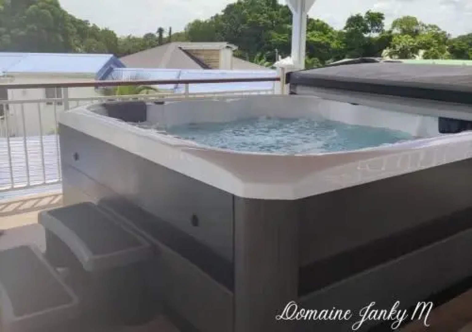 Bungalow Cannelle - Piscine et Jaccuzi