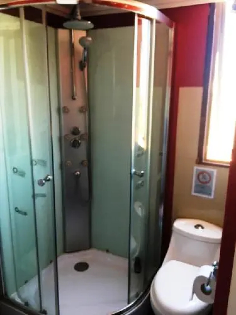 Hostal Juanita Lazo B & B