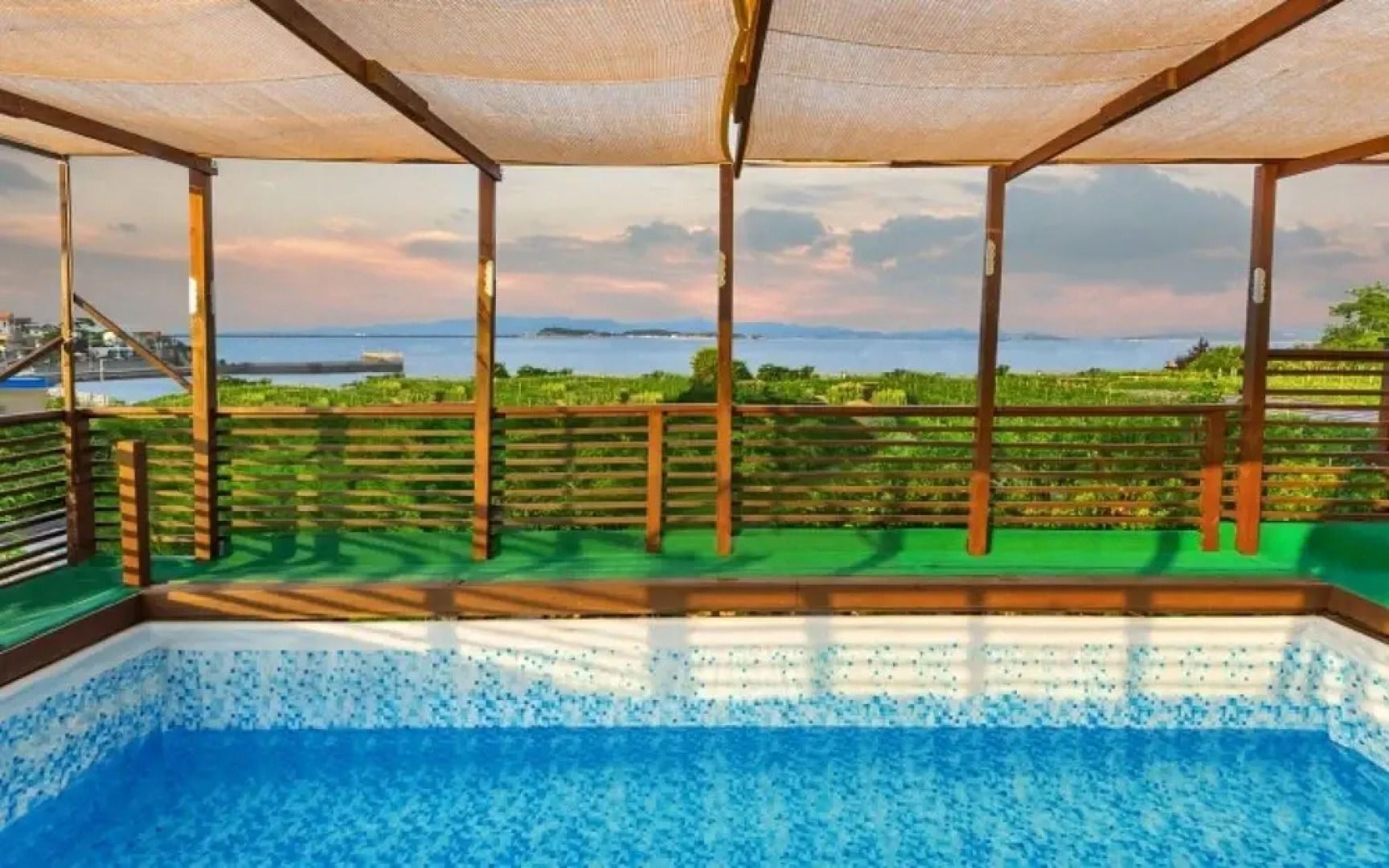 Taean Gold Hue Pension