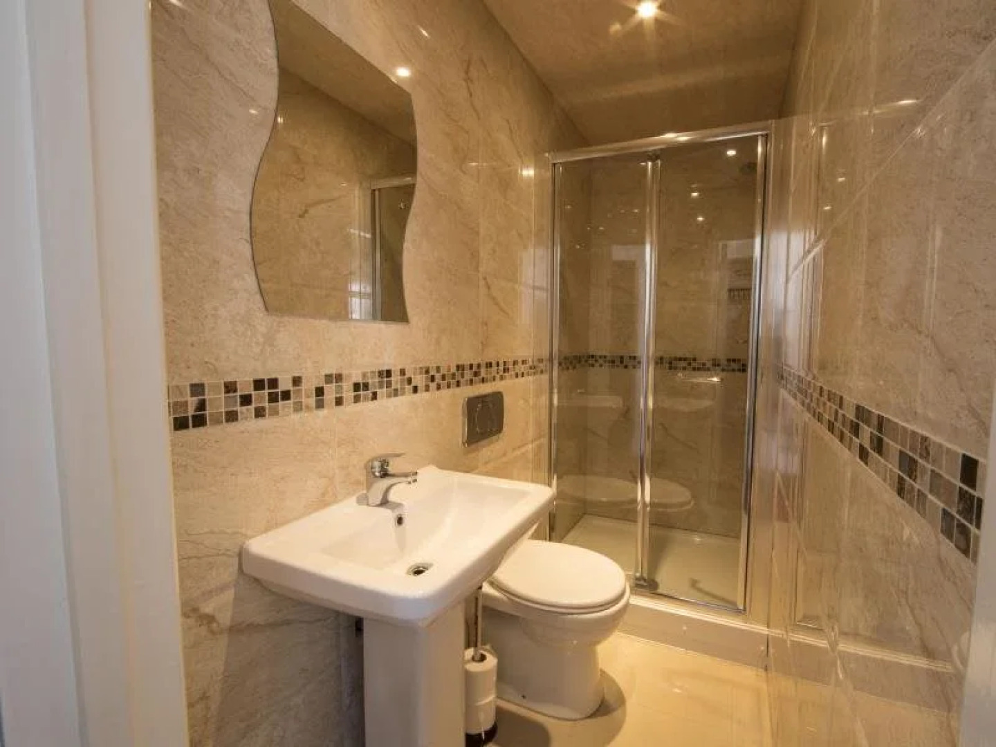 Royal Guest House 2 Hammersmith