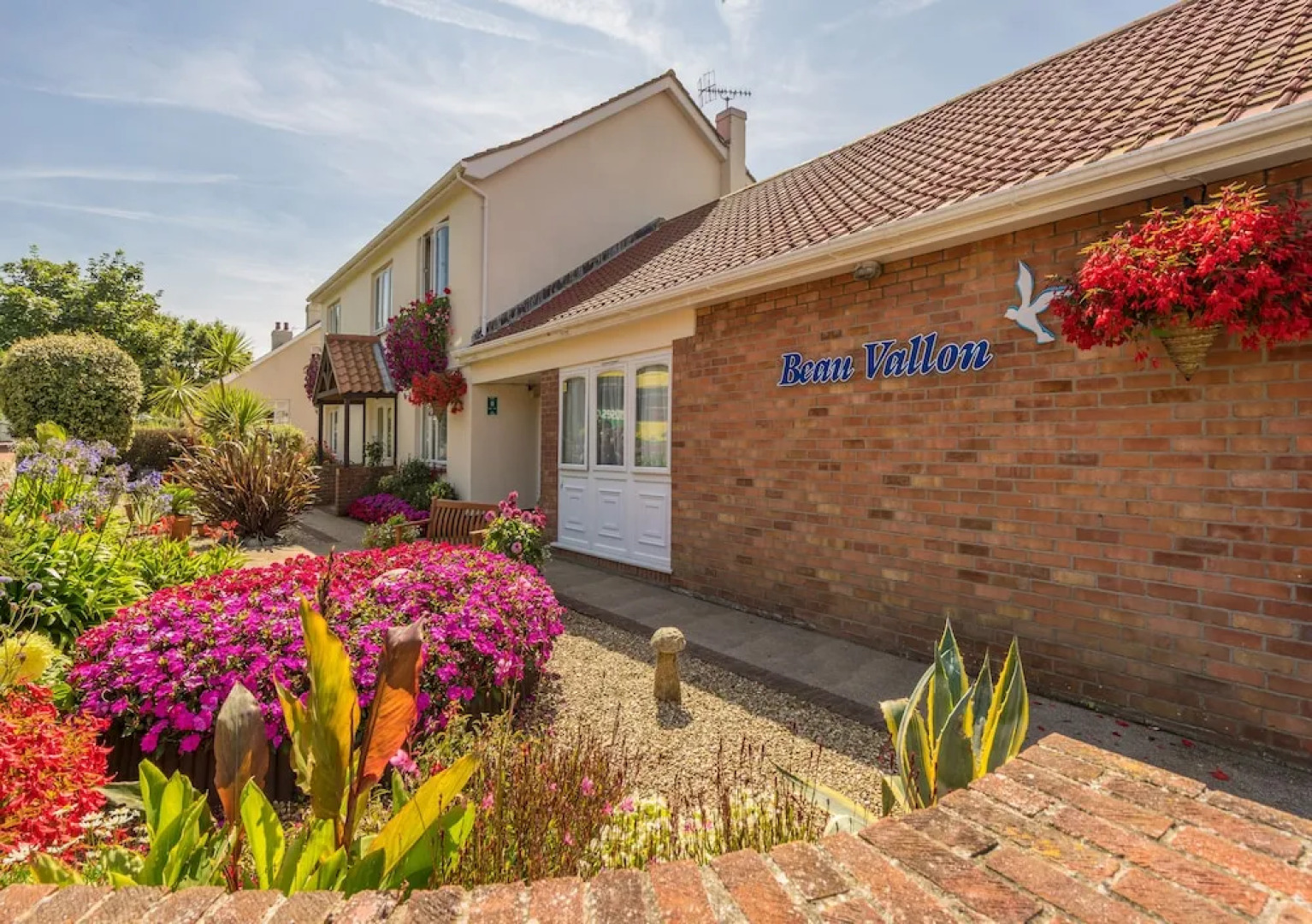 Beau Vallon Holiday Apartments