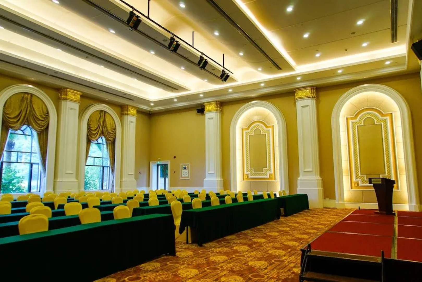 Phoenix Hotel Shaoguan