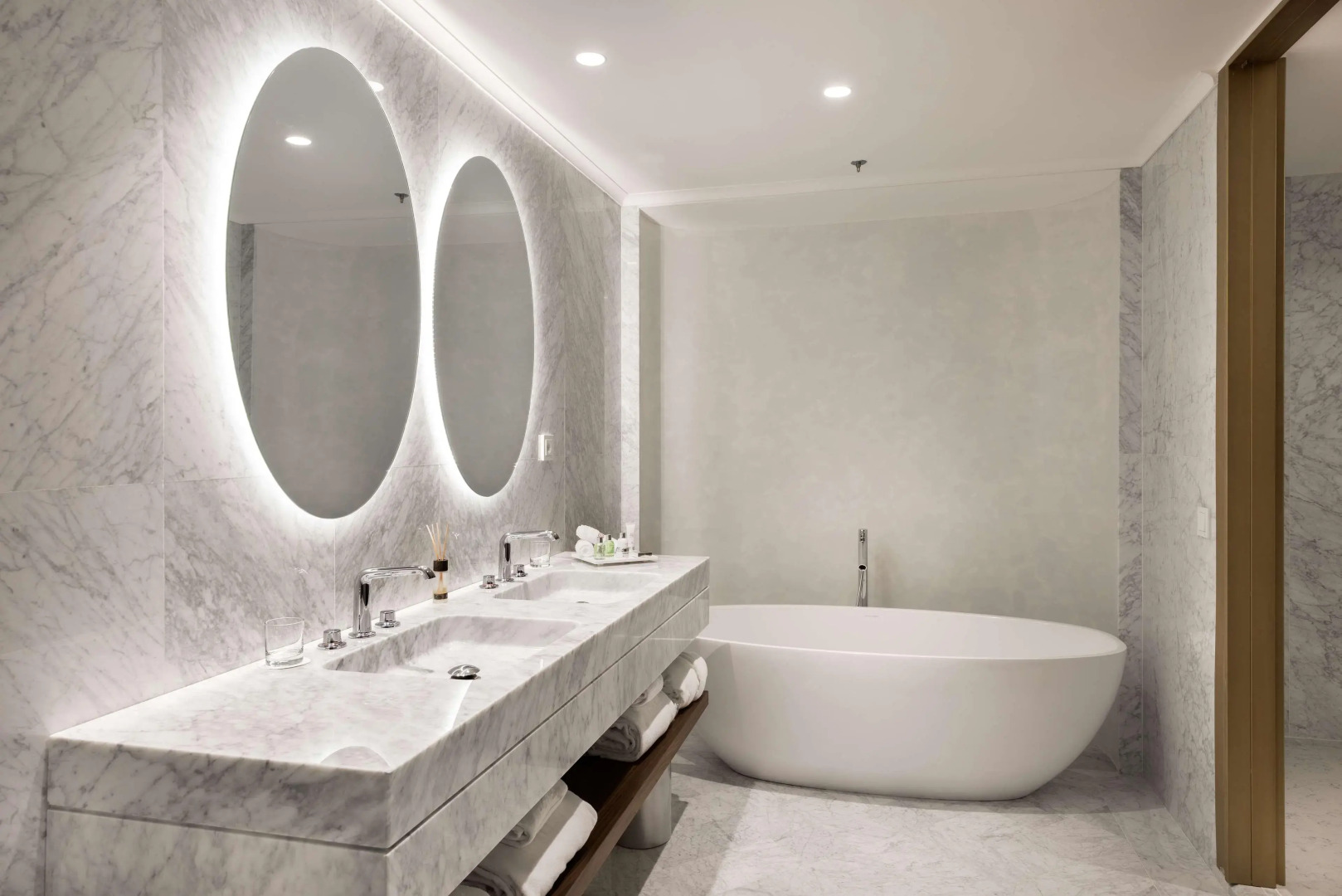 NH Collection Madrid Eurobuilding