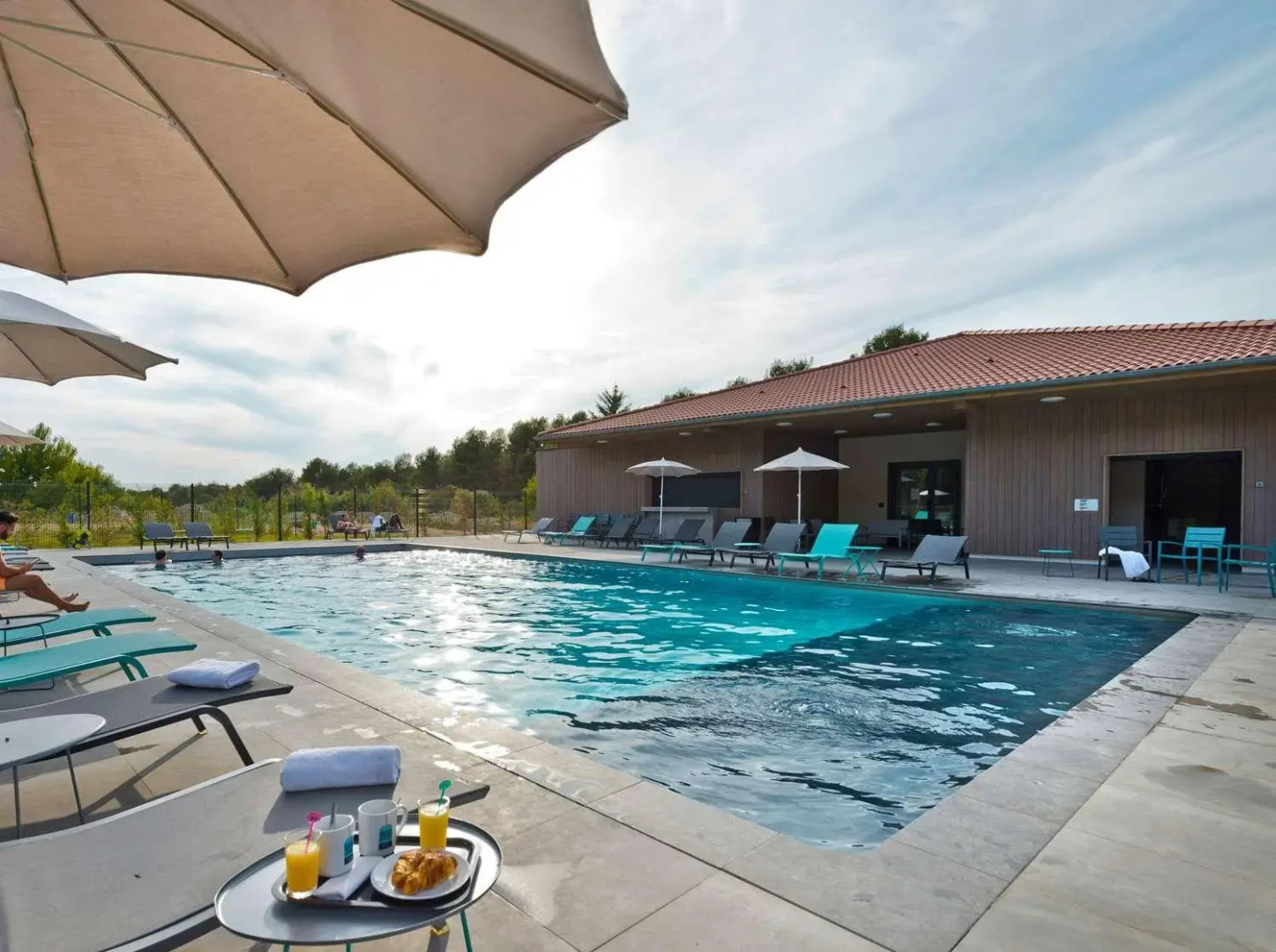 Appart'hôtel Kyriad Résidence Cabriès - Plan de Campagne