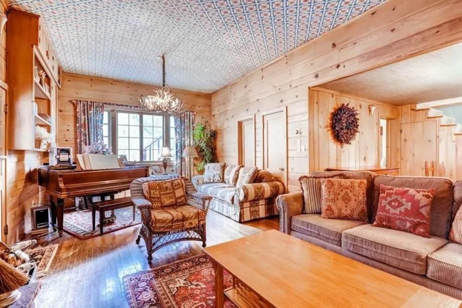 Barbee Cottage Downtown Private Home by McCartney