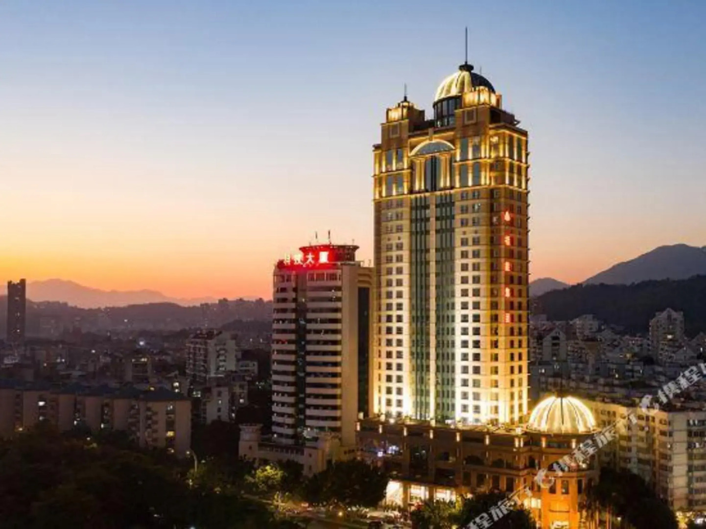 Fuzhou Meilun Hotel