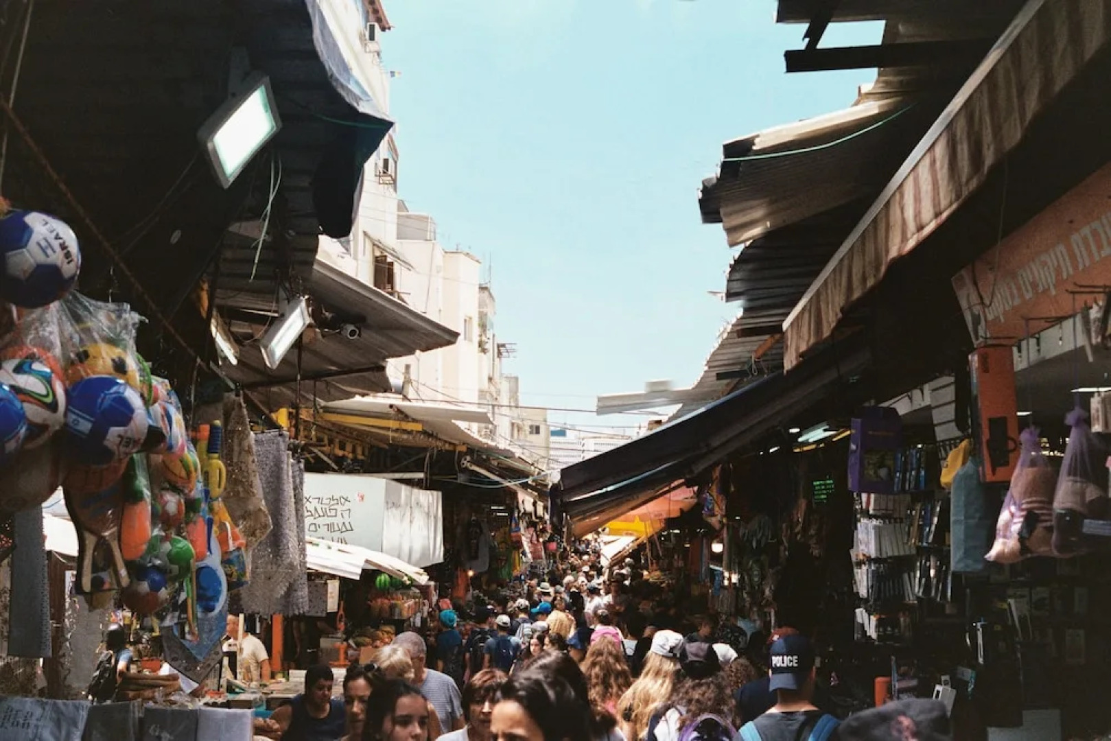 Wom Allenby Pod Hotel