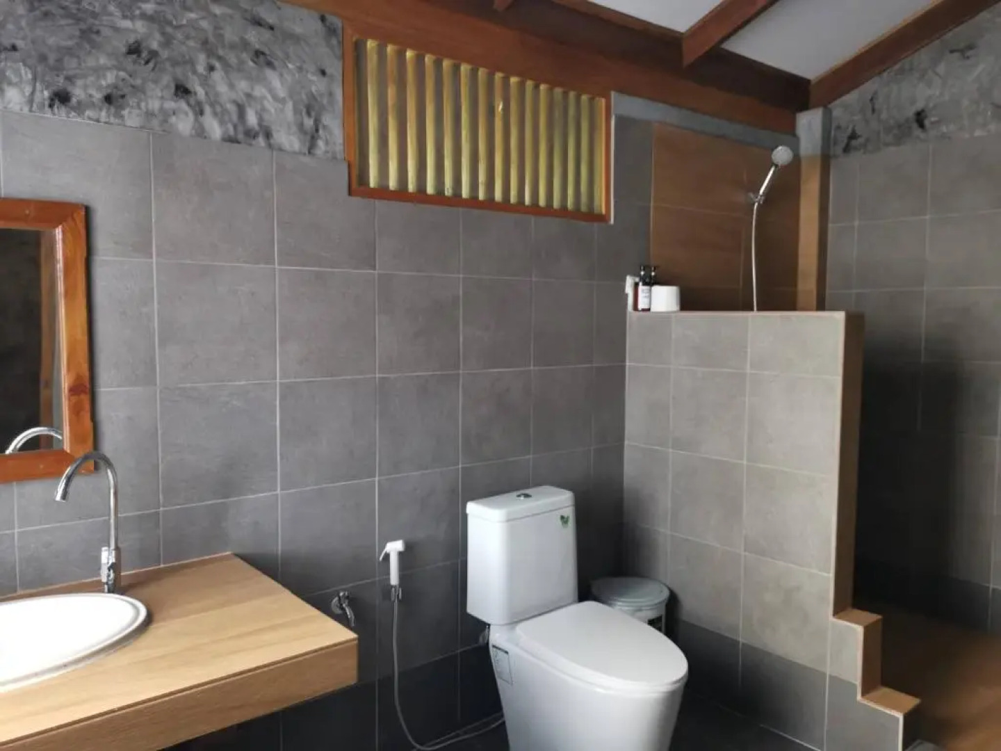 Phi Phi Relax Beach Resort