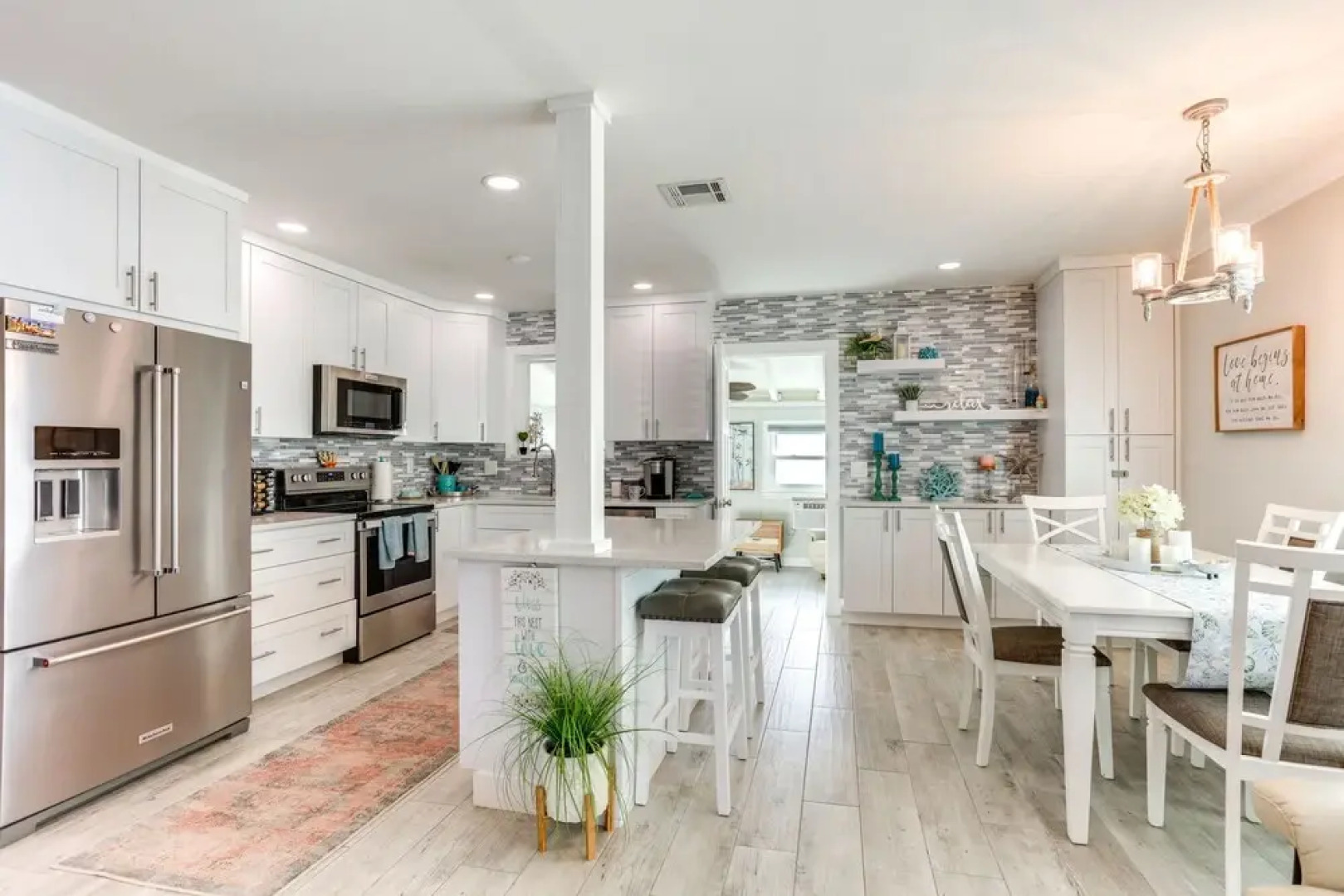 Bright Home w/ Sauna & Deck: 1 Mi to Dtwn Stuart!