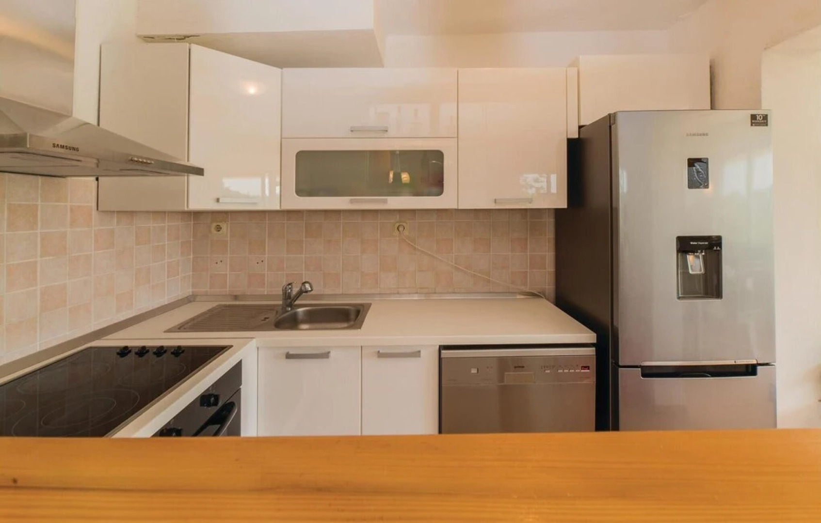 Stunning Home in Zdrelac With Wifi and 4 Bedrooms