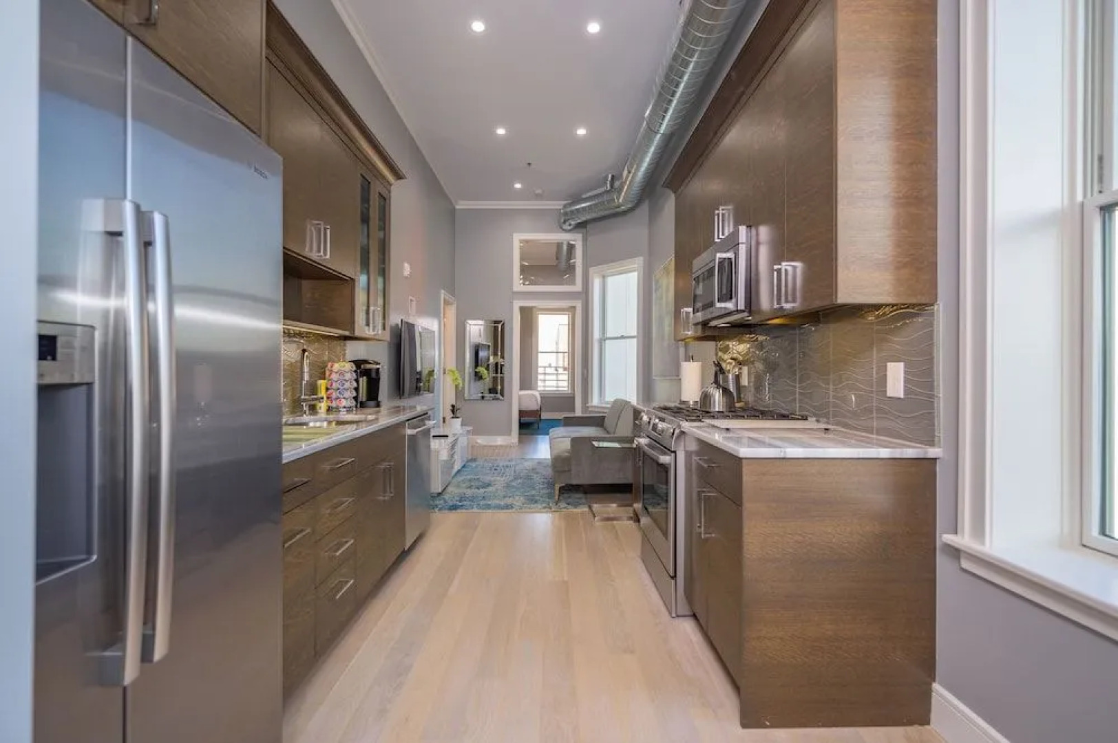 Deedee'S Downtown Hoboken