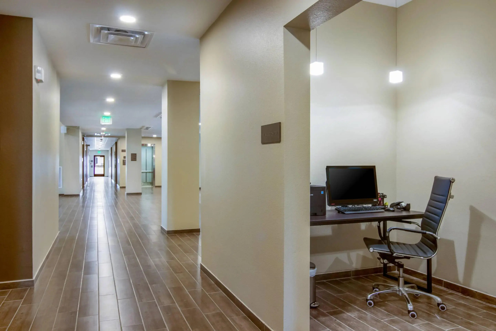 Comfort Suites Wooster near University Campus