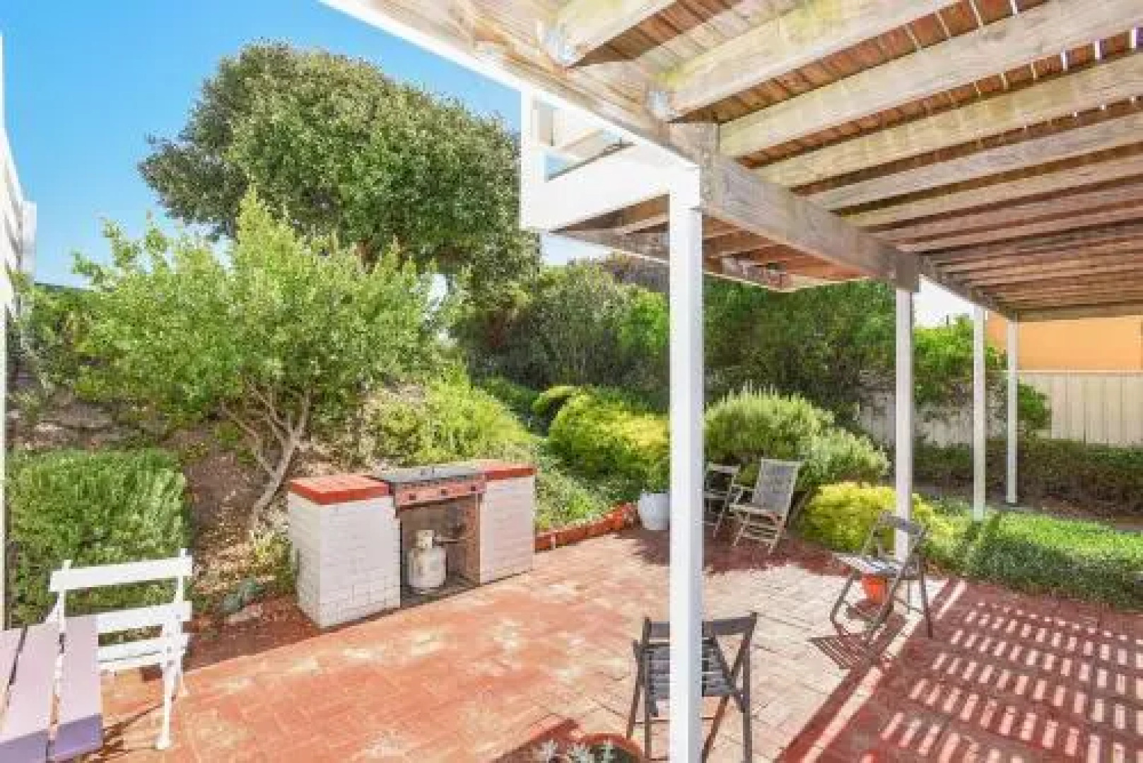 Chiton On The Rocks Breathtaking Panoramic Coastal Views