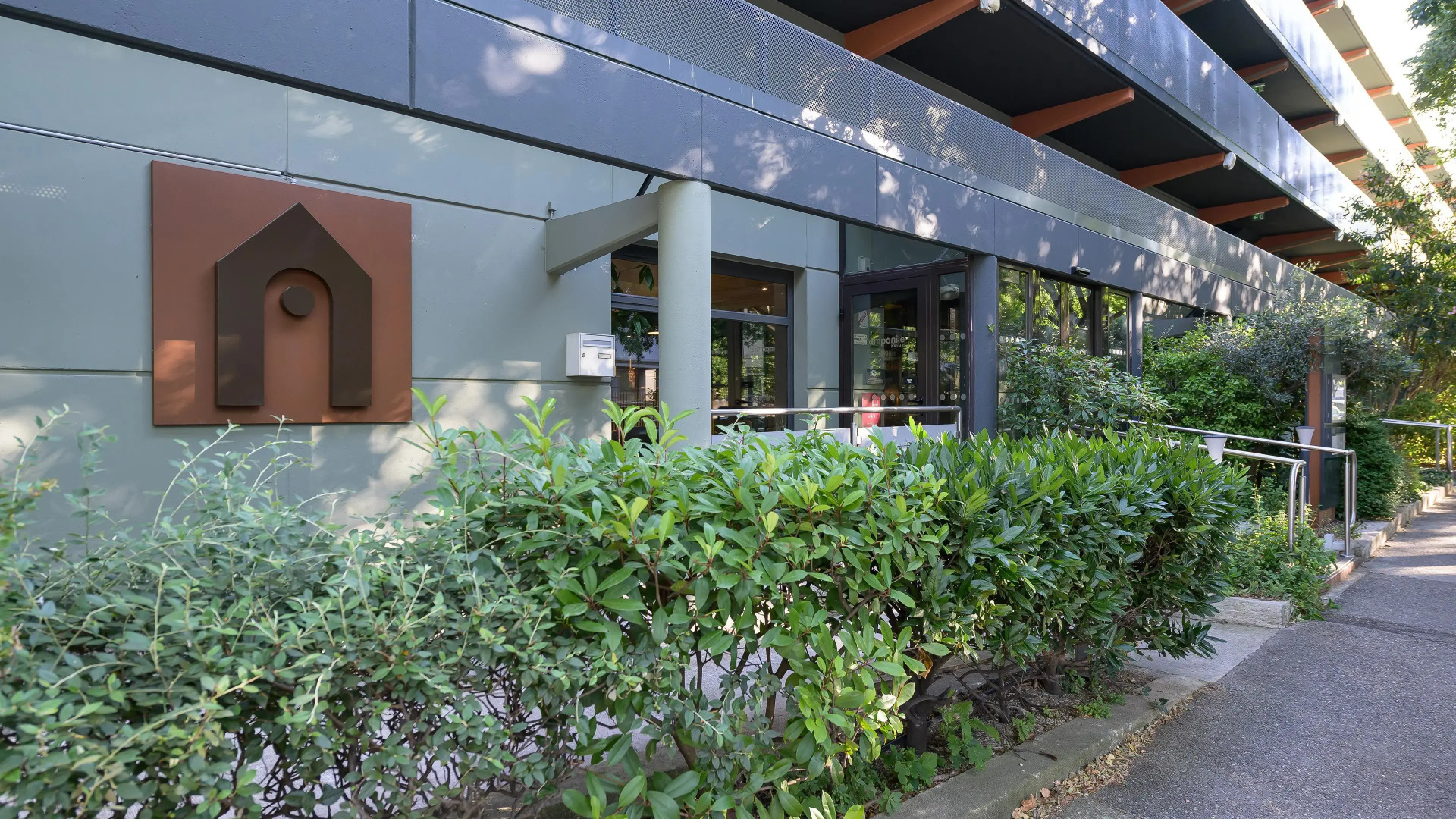 Campanile PRIME - Nîmes Centre