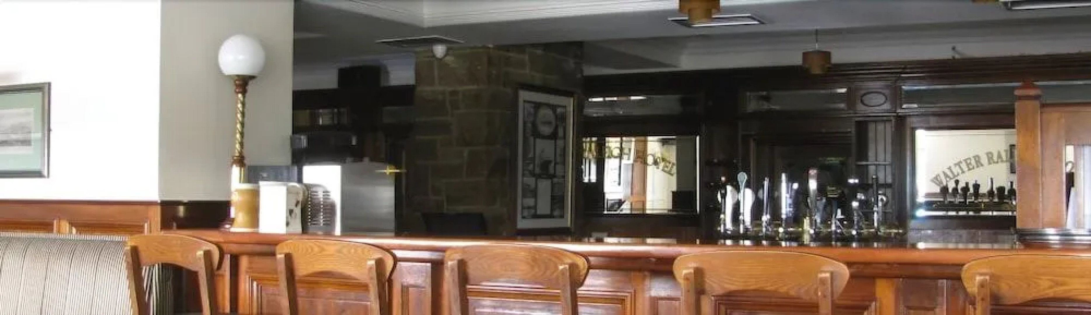 Walter Raleigh Hotel