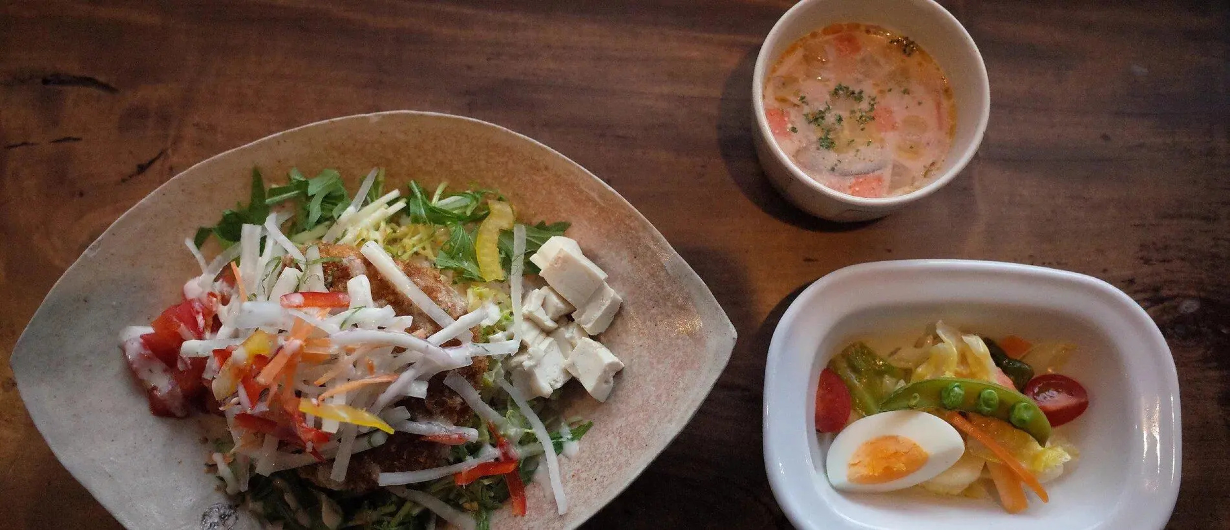 Cafe & Guesthouse Name Came Ono