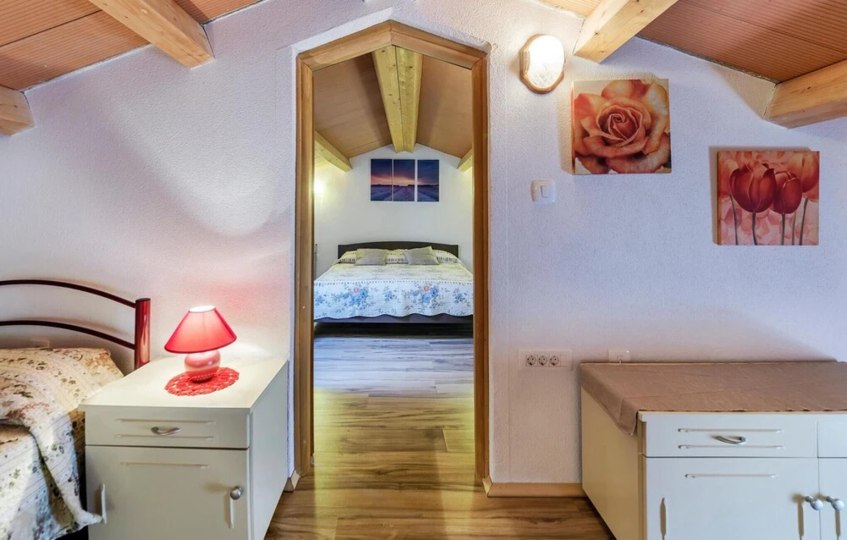 Stunning Home in Labin With 4 Bedrooms and Wifi