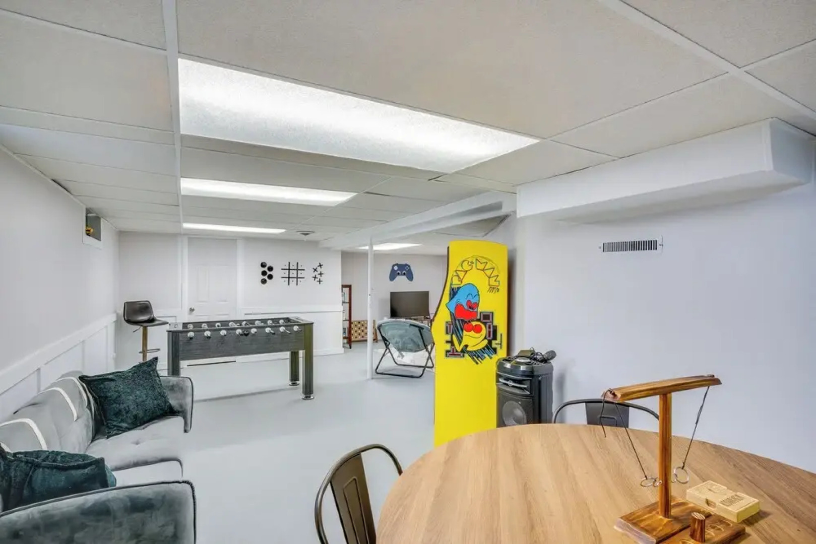 Steps to Lake Michigan: Manitowoc Home w/ Fire Pit