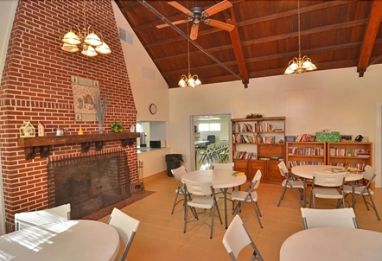 Harbor Lakes RV Resort