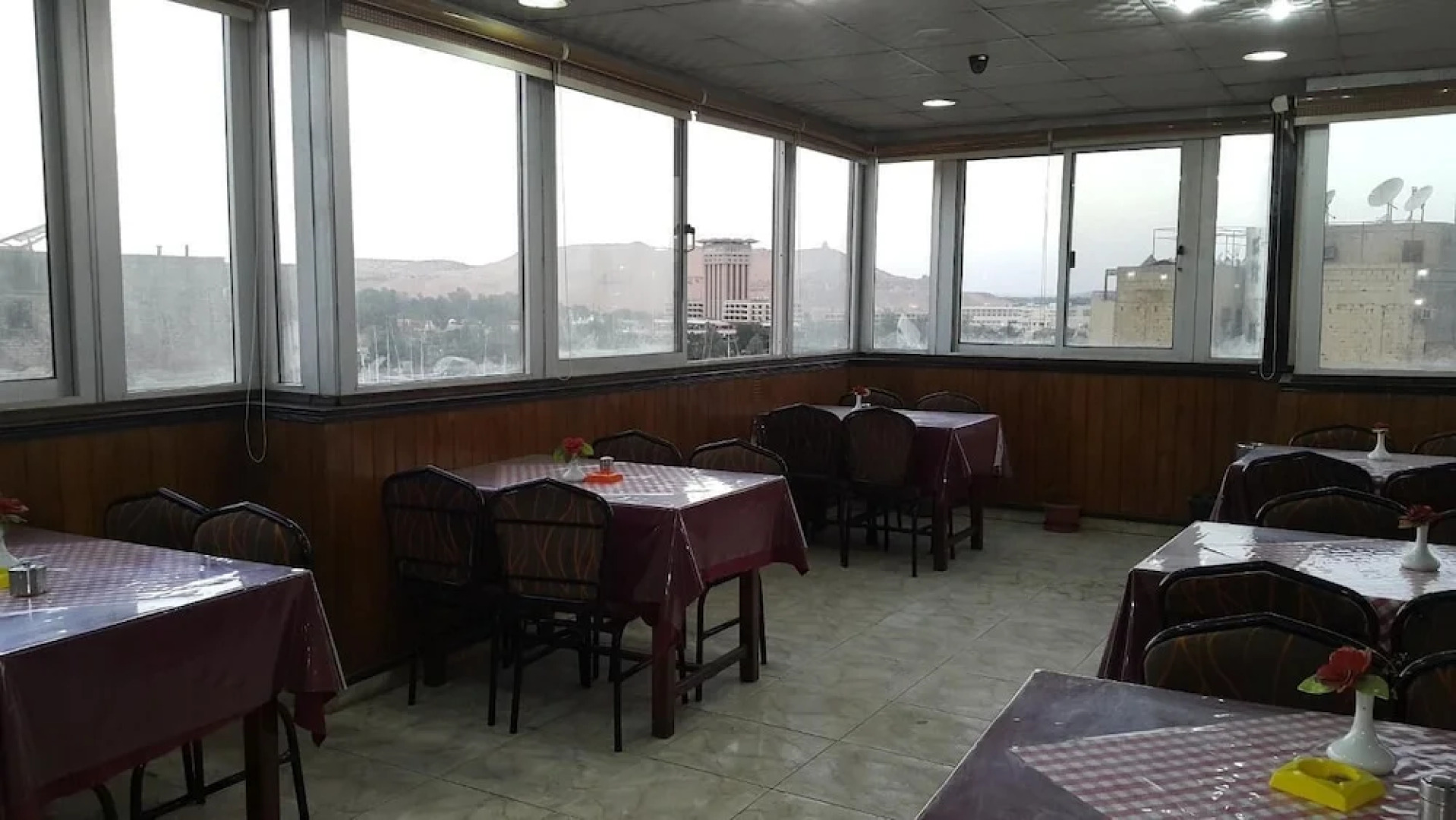 Orchida St. George Hotel