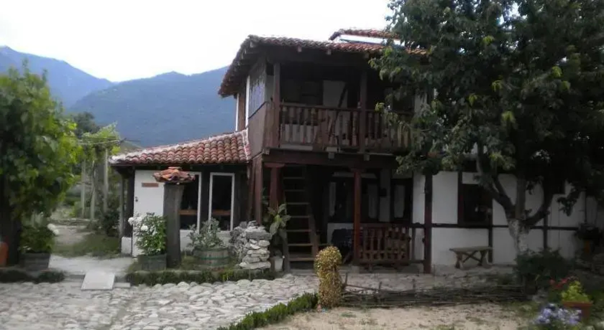 Guest House House of Crafts