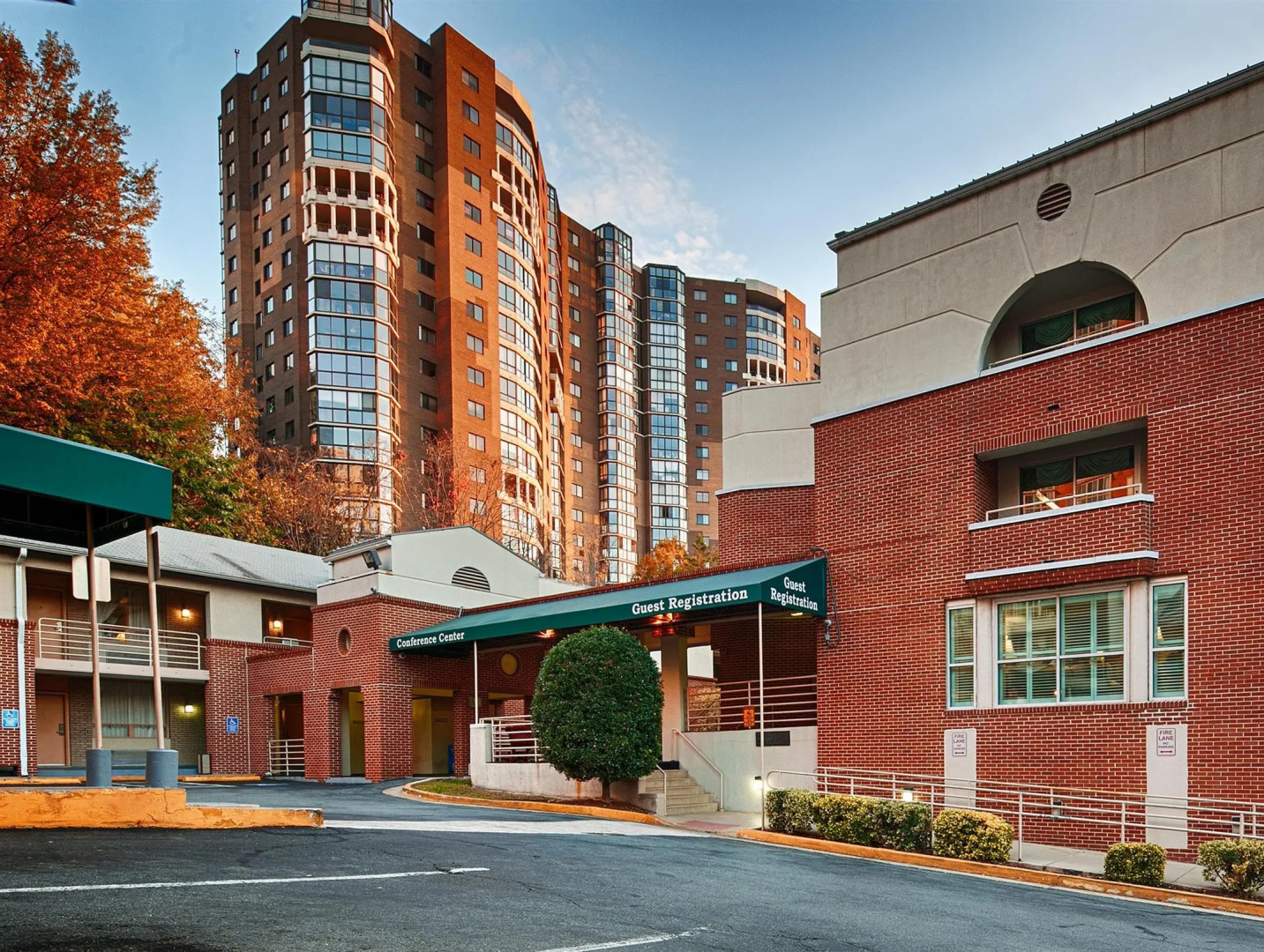 Best Western Rosslyn Iwo Jima