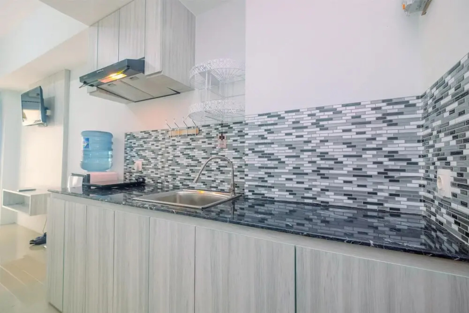 New Furnished Tamansari Mahogany Studio Apartment with Modern Style