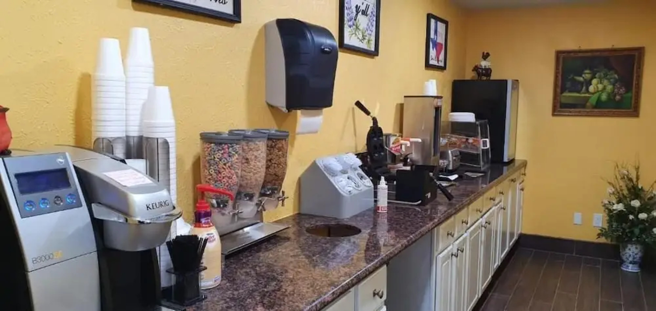 Chaparral Motel Victoria TX, Hwy 59