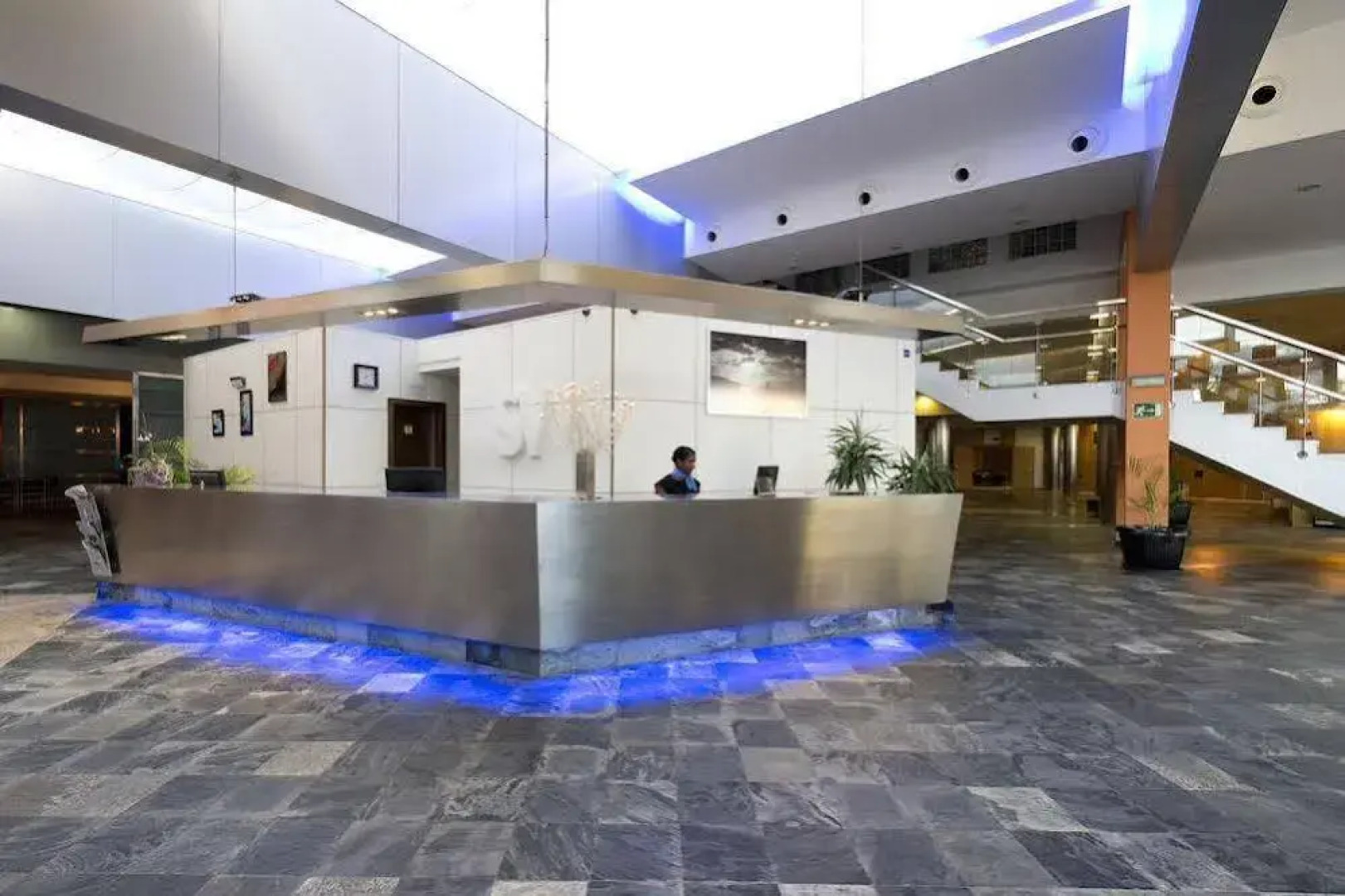 Geranios Suites & Spa