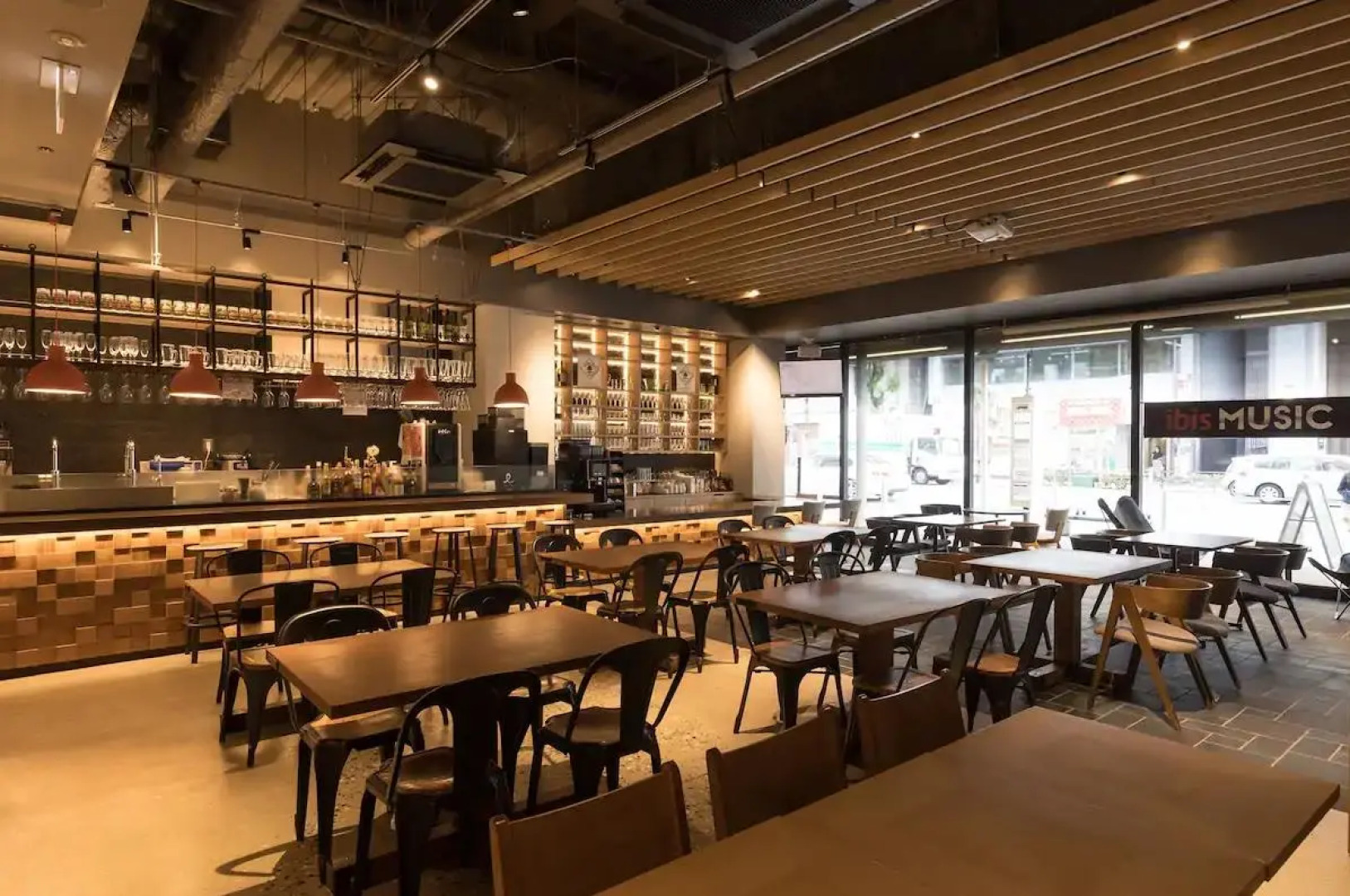 Отель ibis Osaka Umeda