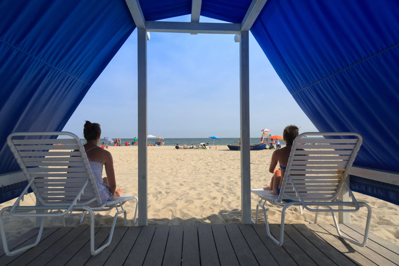 La Mer Beachfront Resort