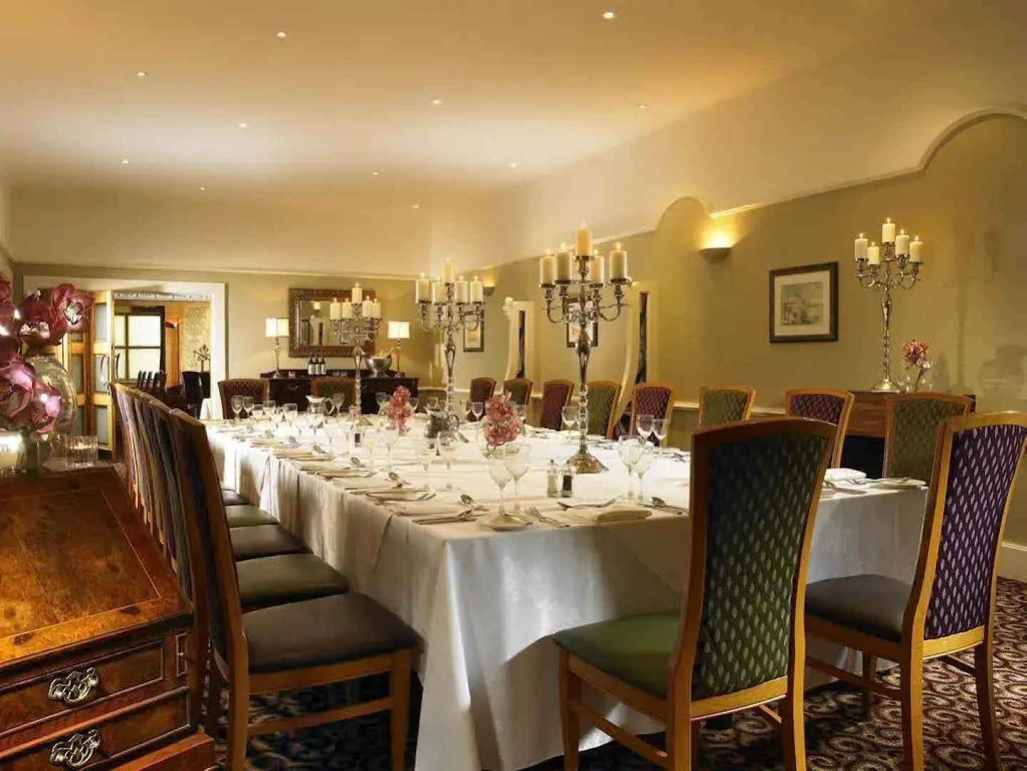 Hotel Westport - Leisure Spa and Conference