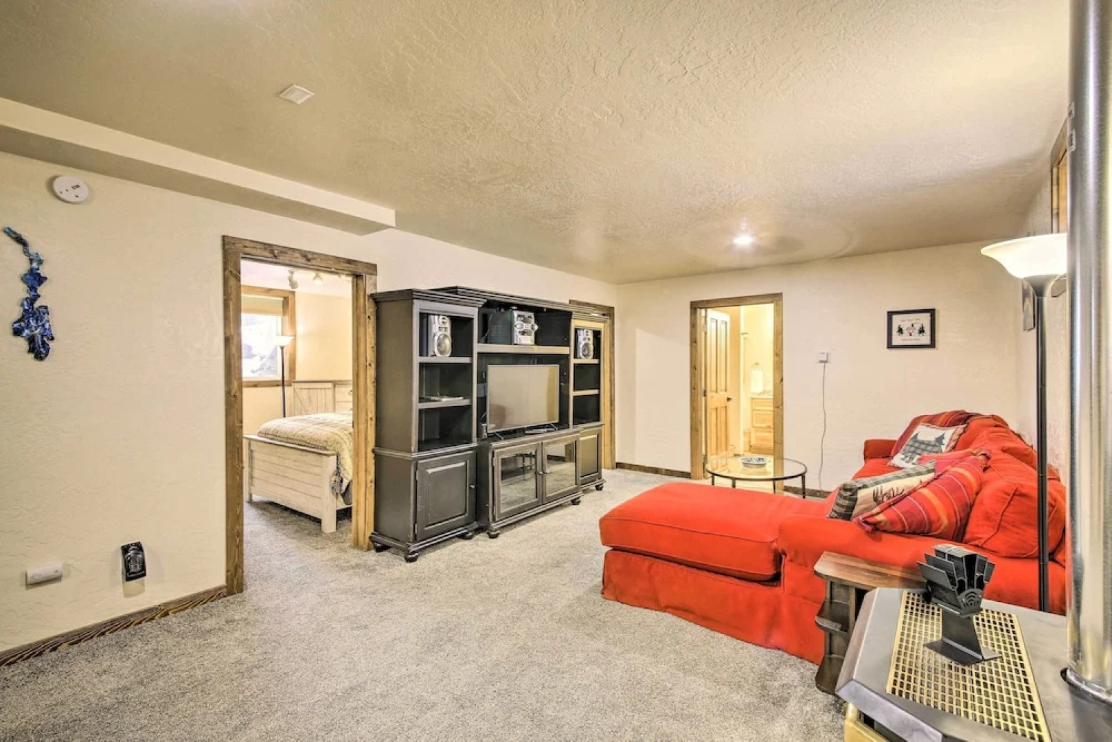 Priest Lake Apartment Near Hiking Trails!