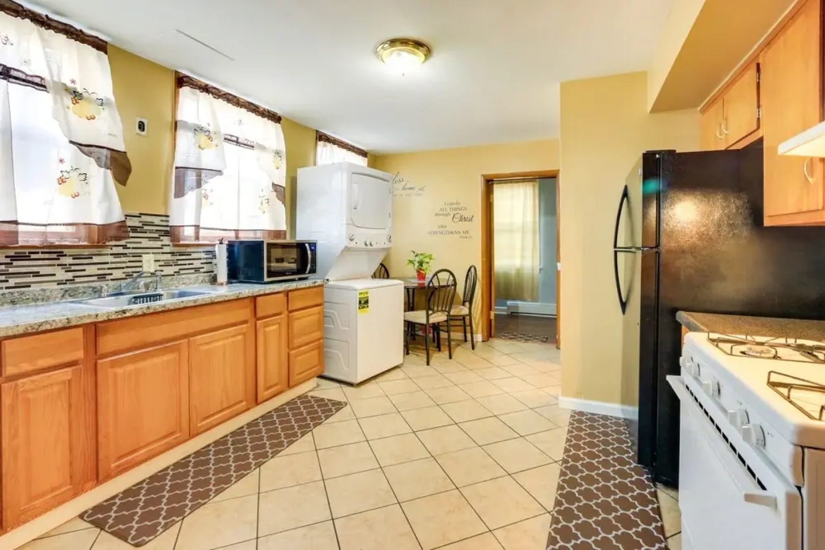 Cozy + Convenient West Orange Home - 16 Mi to Nyc!