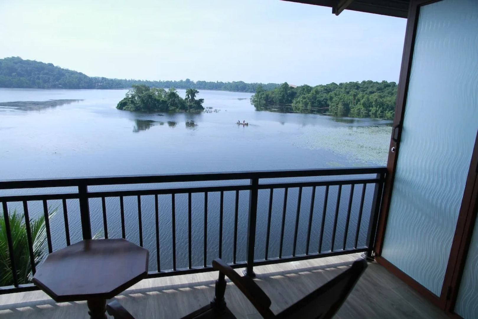 Sanu Lagoon Resorts&Spa