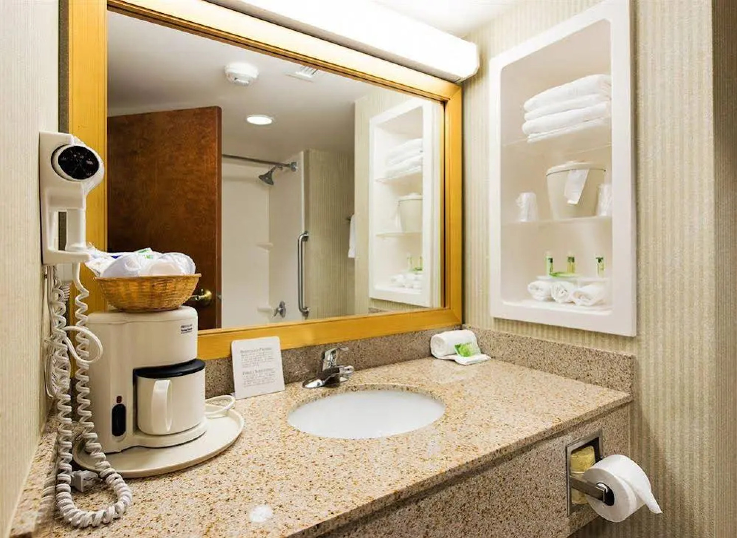 Holiday Inn Express Hotel & Suites Walterboro I-95