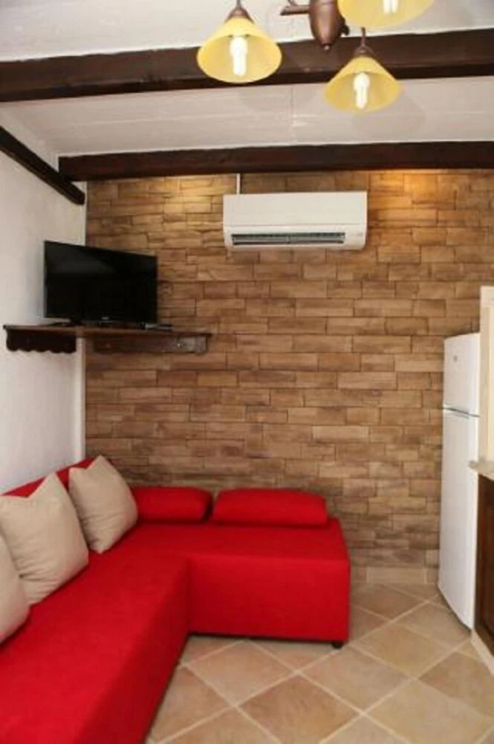 Vida With Garden - A3 - Maslina