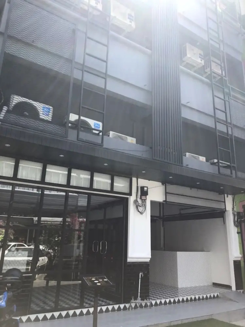 Slumber Party Hostel Phuket