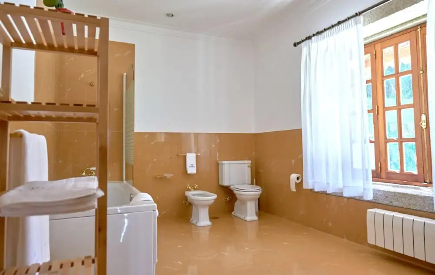 House With 5 Bedrooms in Cristelo, With Wonderful sea View, Private Po