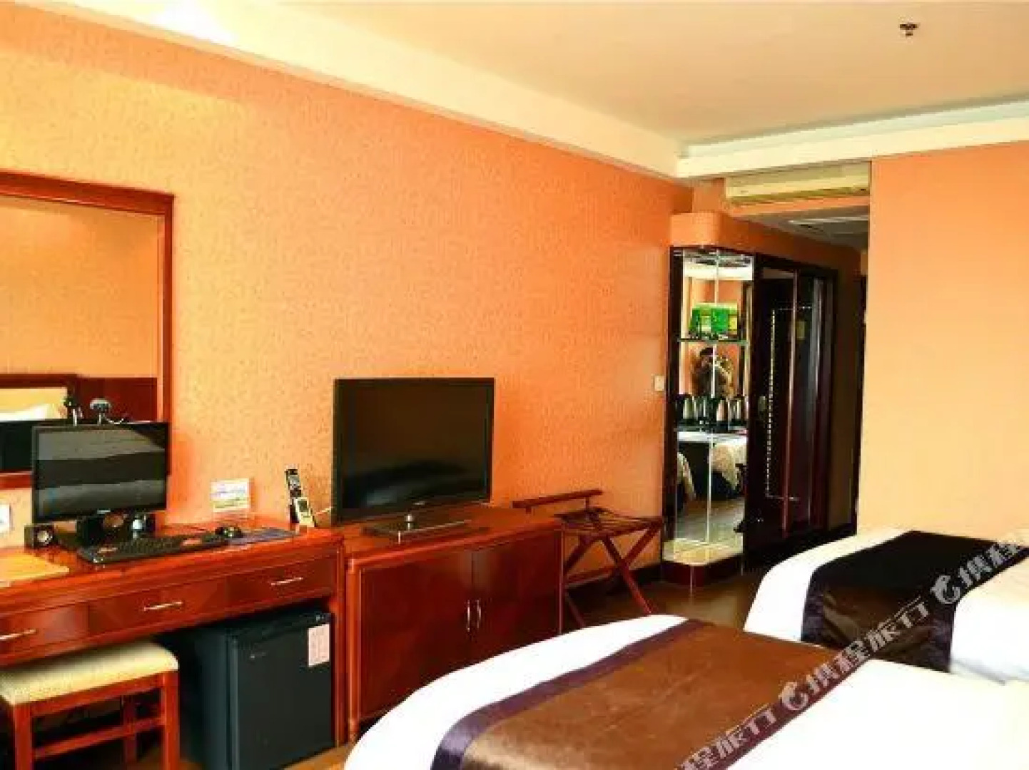 Sanhe Chain Hotel Huhhot Xilin North Road