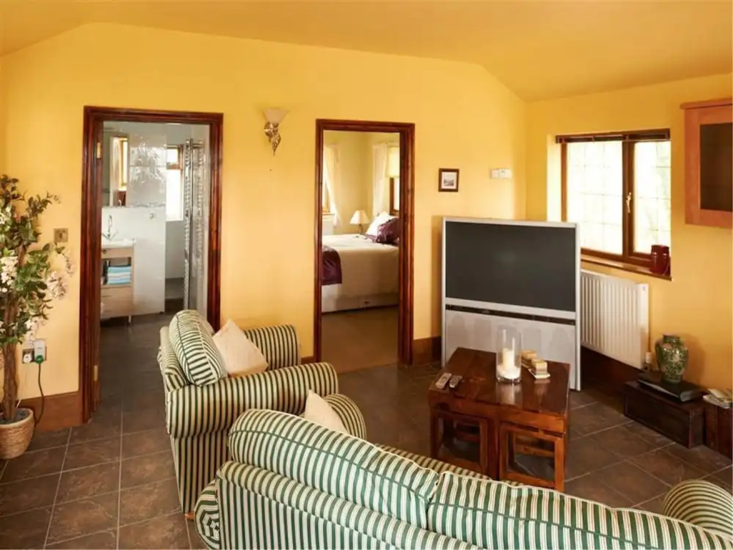 Cute Holiday Home With Terrace Near the Center of Brecon