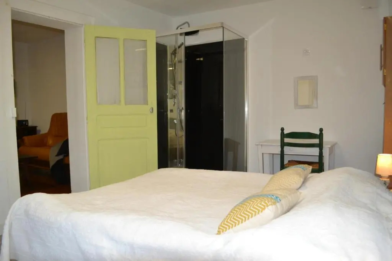 Maison chaleureuse a 5 minutes a pied du centre ville a Conches