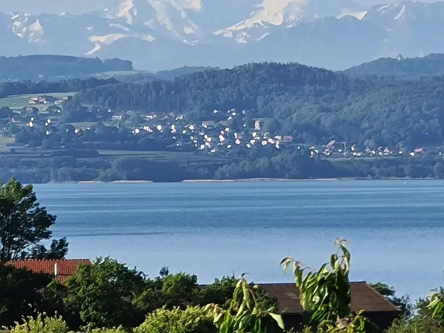 Room-attypical Calm Harmonious Relaxing