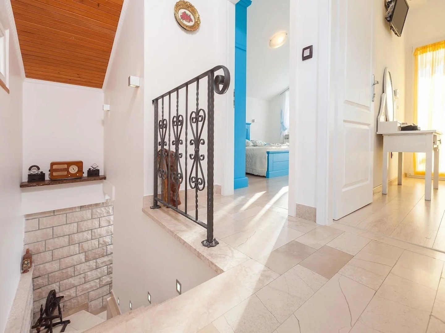 Lovely Villa With Fantastic Panoramic View, Private Swimming Pool, High Privacy