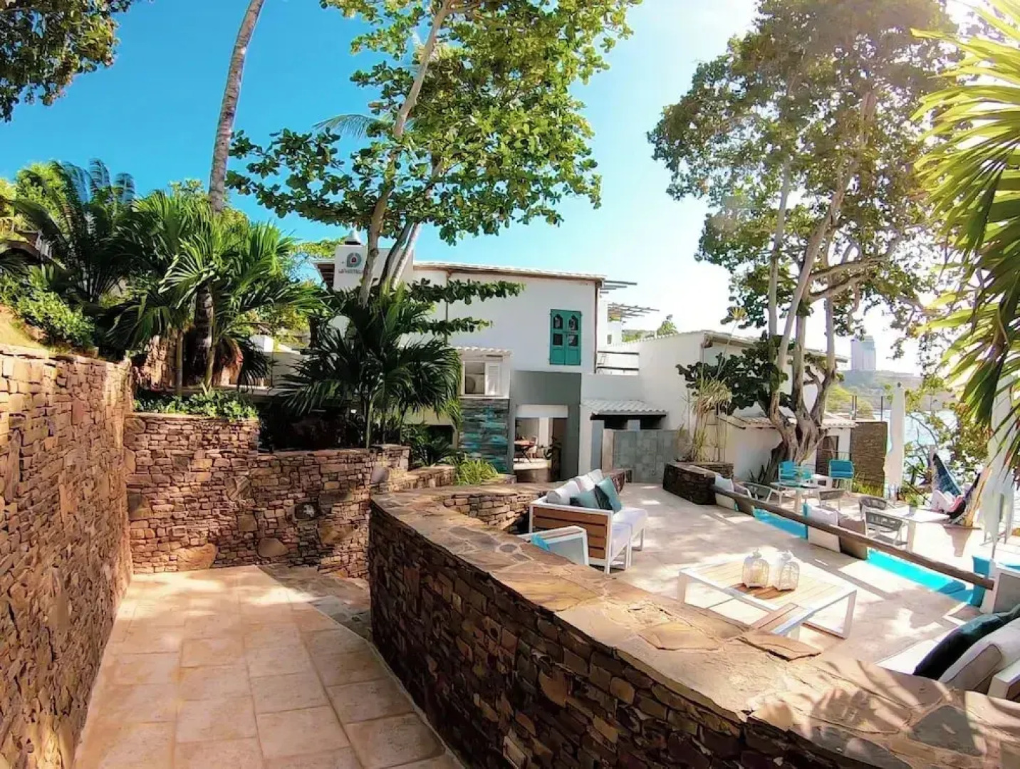 Flamingo Beach Hotel