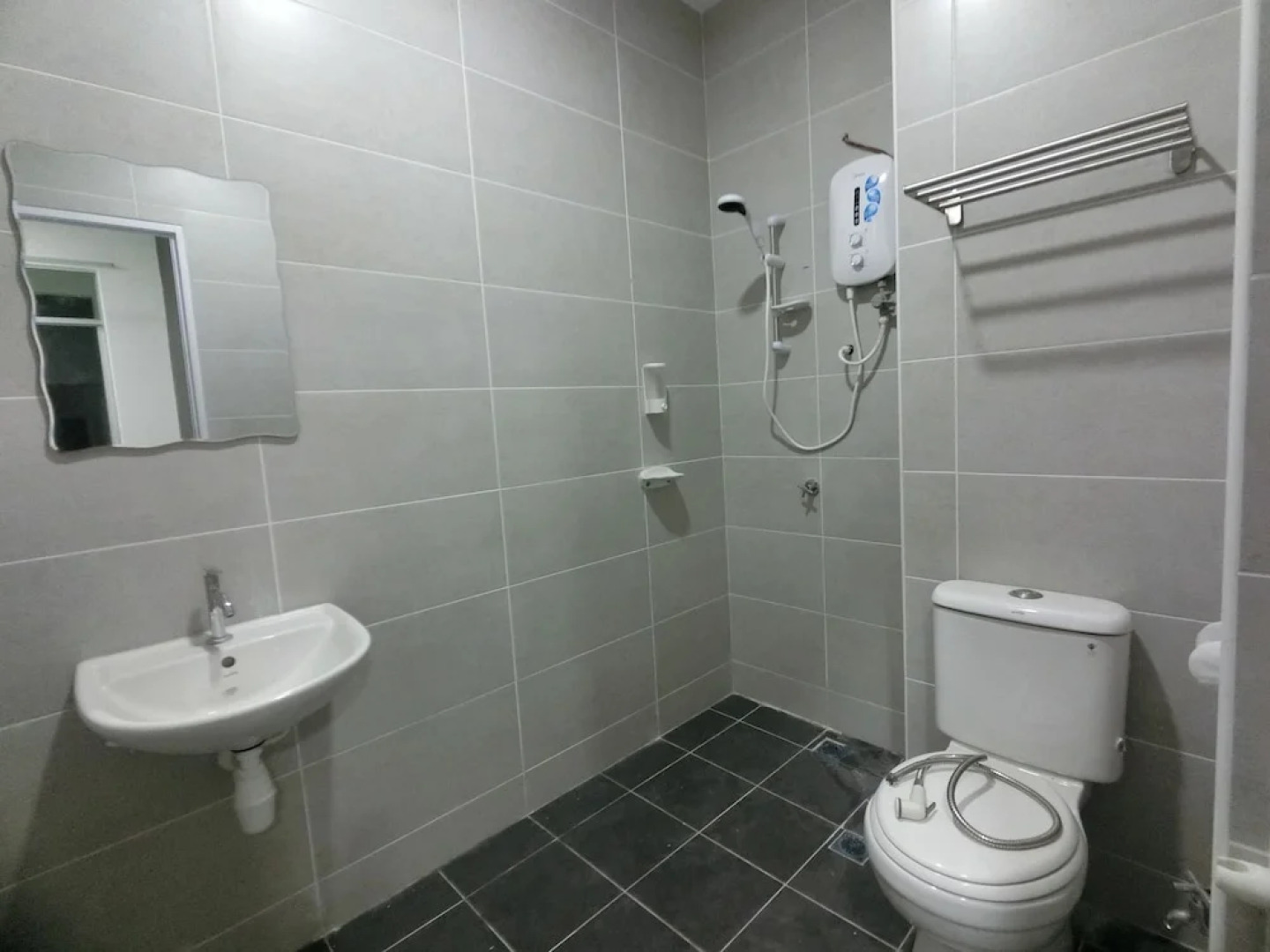 BM City Room and Apartment