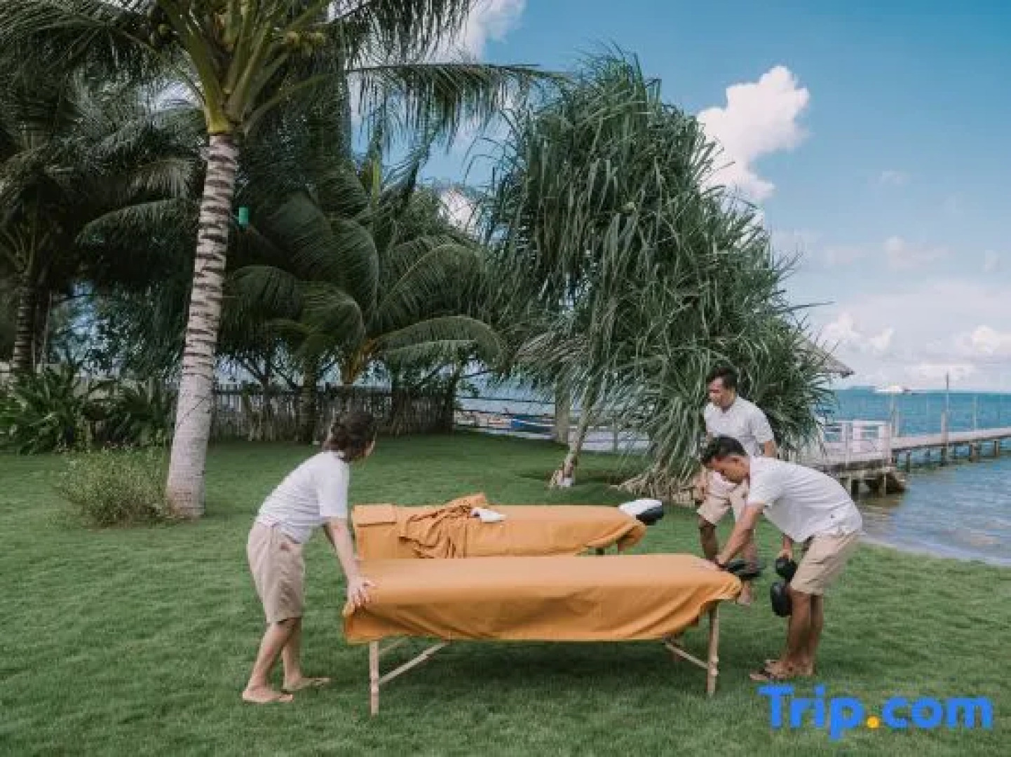 The Kelong Trikora Resort