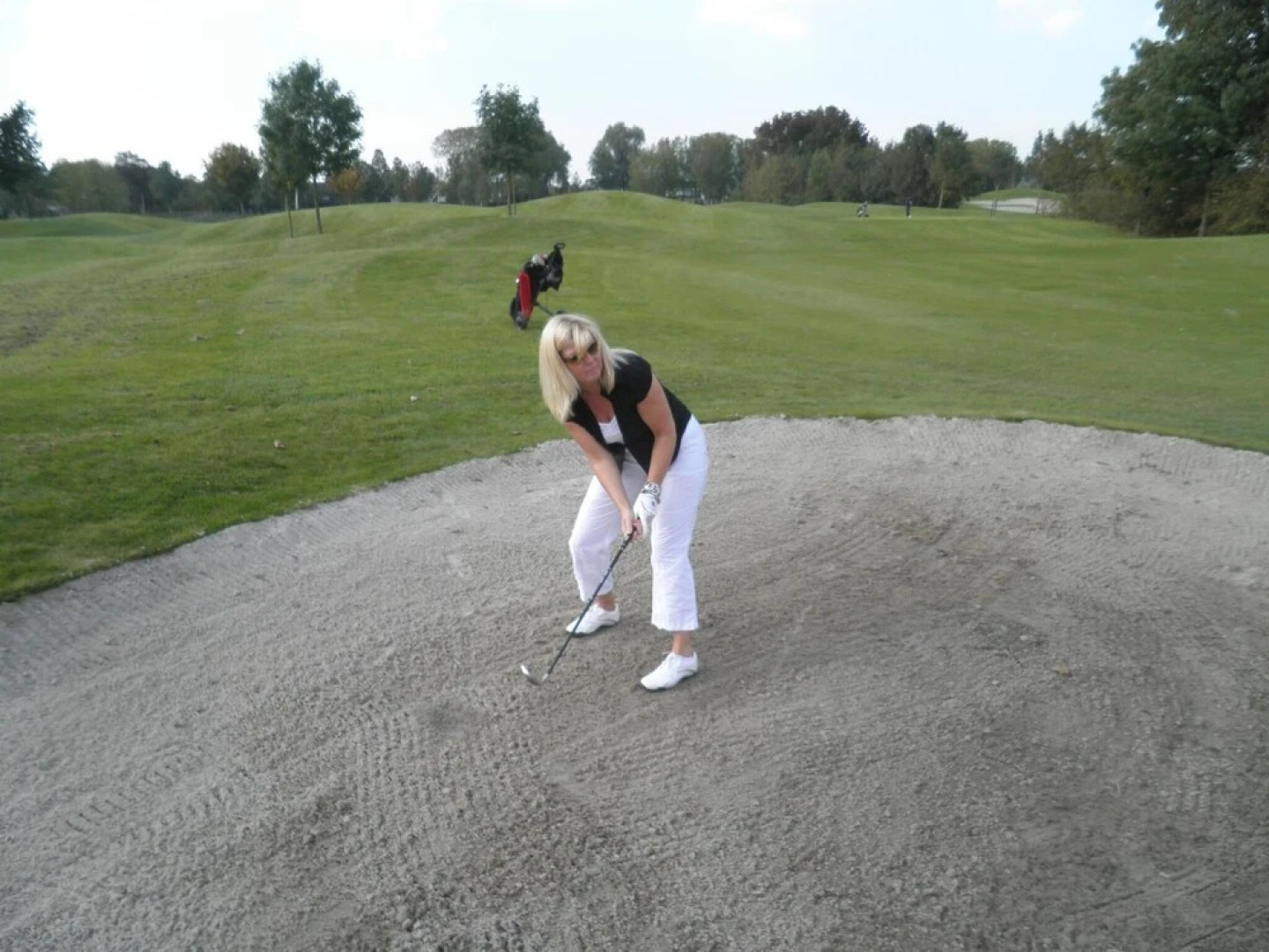 Lovely Holiday Home in Aigues With Private Swimming Pool