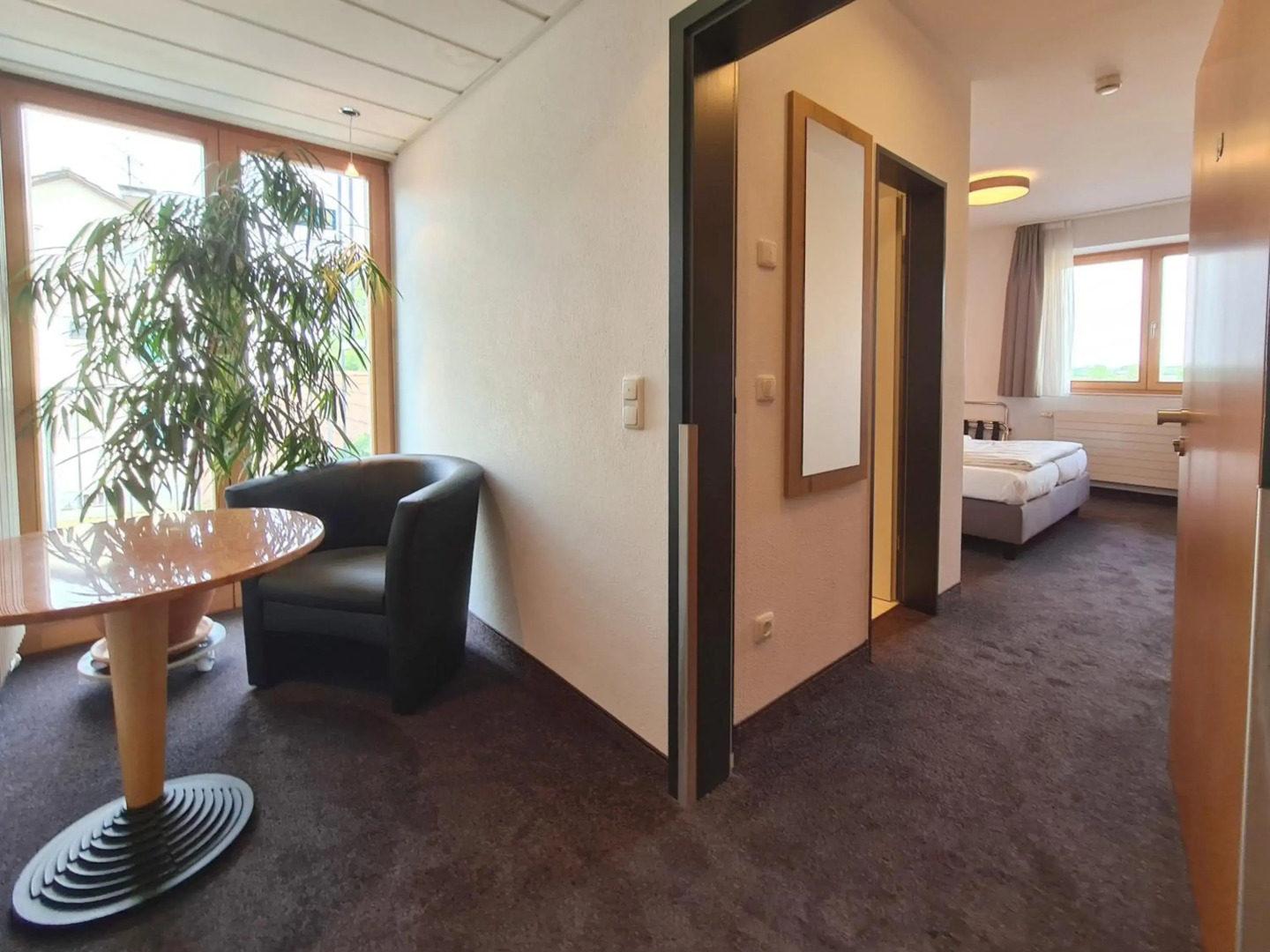 Hotel am Hachinger Bach by Blattl