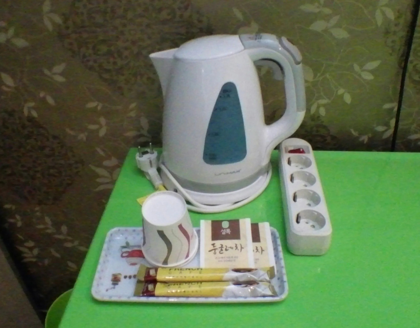 Apple House Mini Hotel